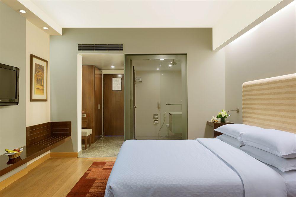 Four Points By Sheraton Jaipur, City Square Exterior foto