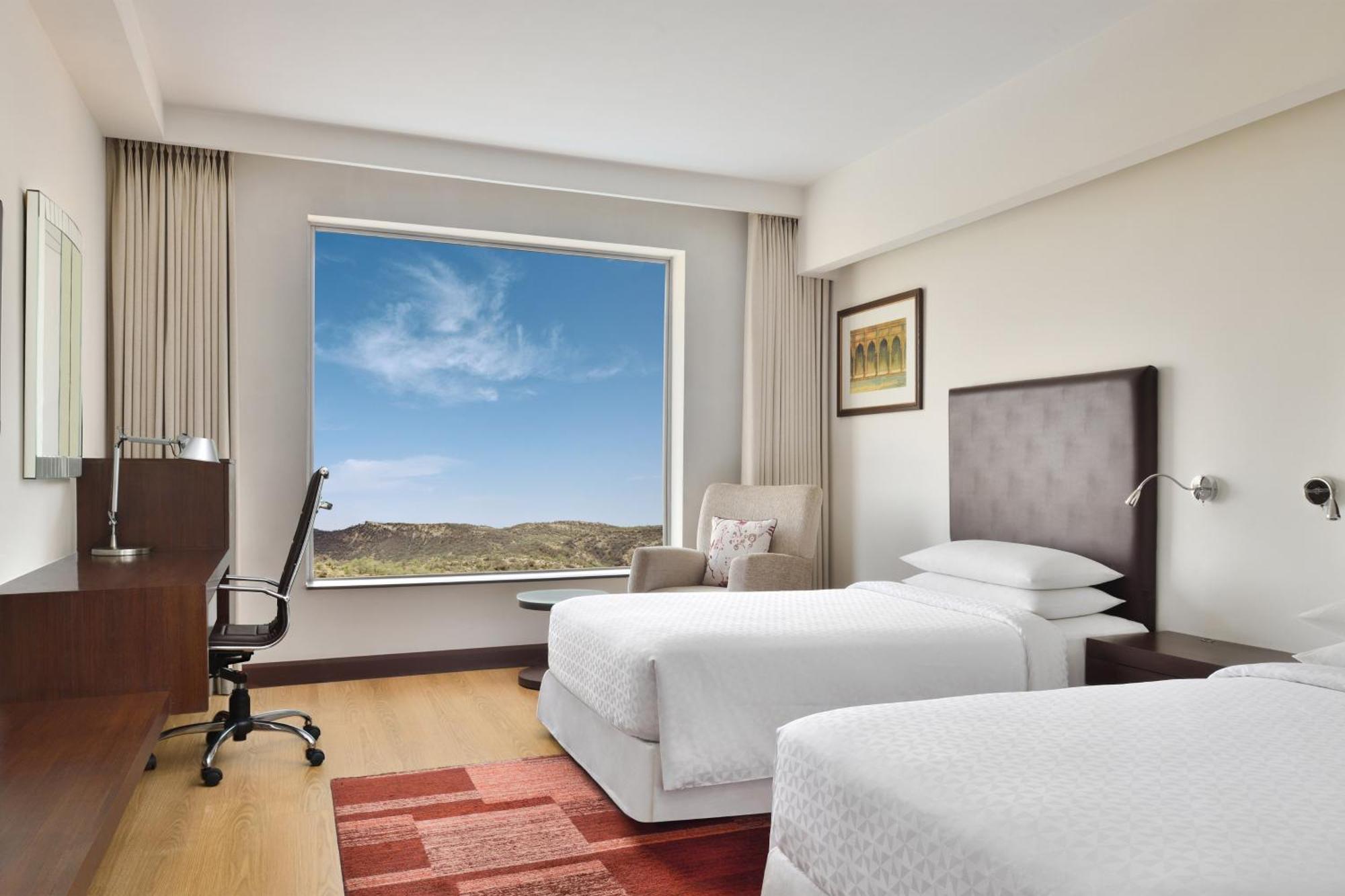 Four Points By Sheraton Jaipur, City Square Exterior foto