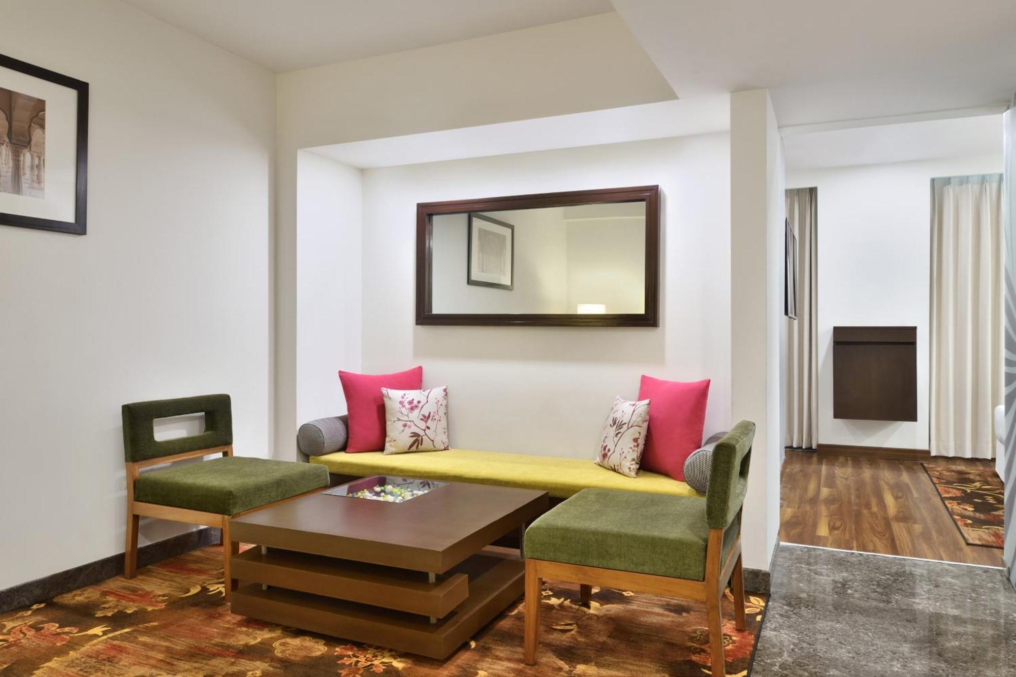 Four Points By Sheraton Jaipur, City Square Exterior foto