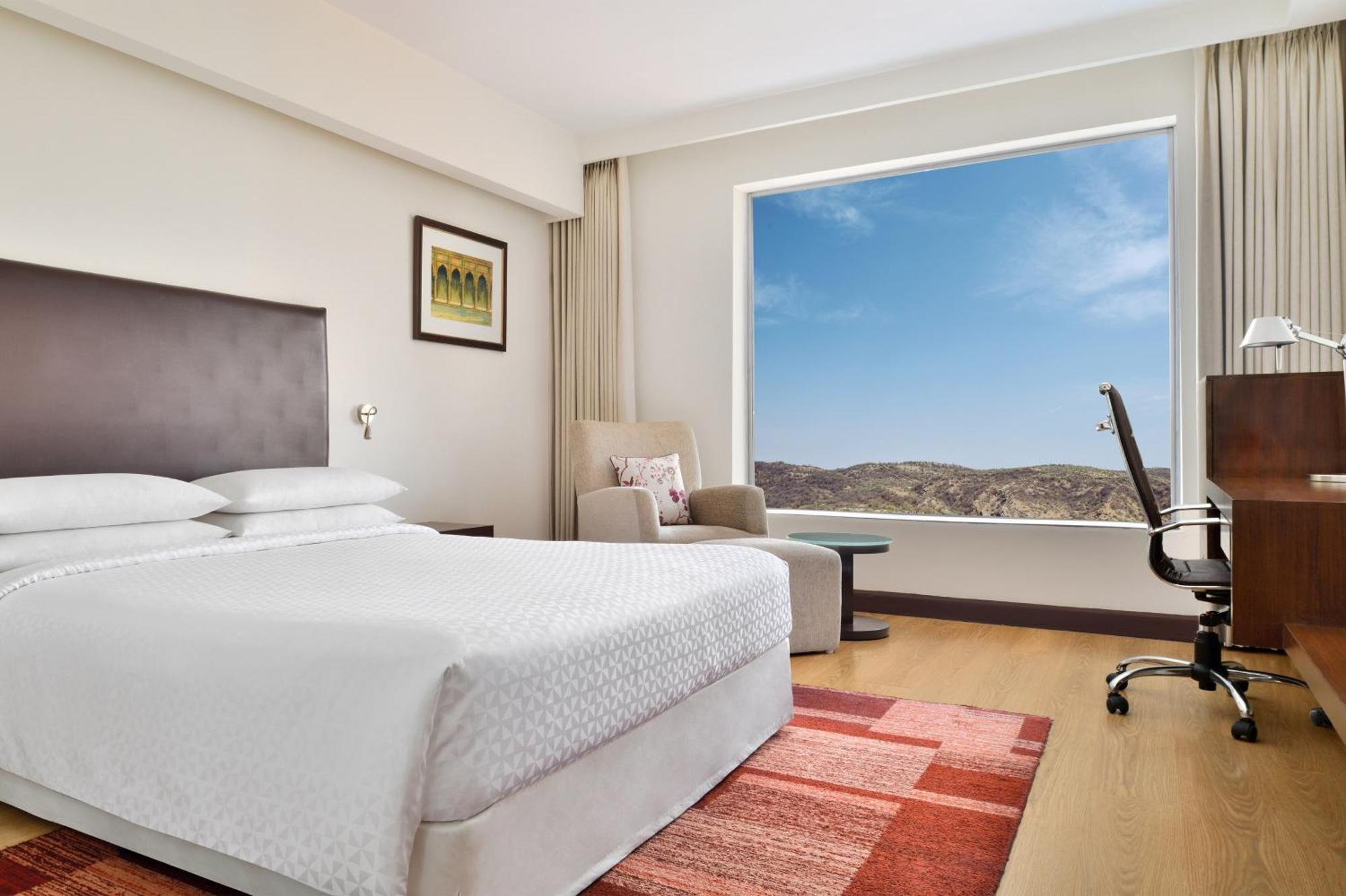 Four Points By Sheraton Jaipur, City Square Exterior foto