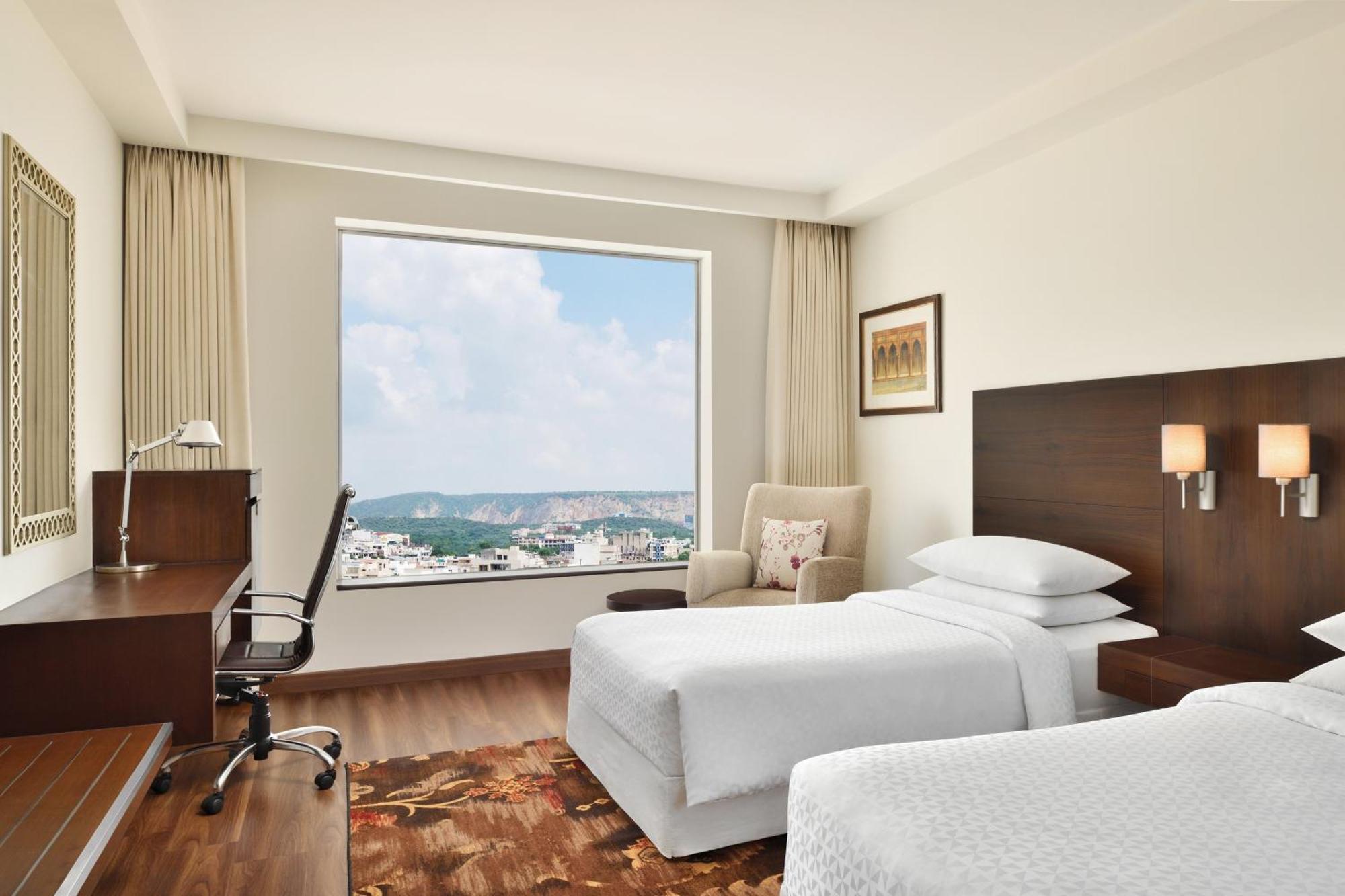 Four Points By Sheraton Jaipur, City Square Exterior foto