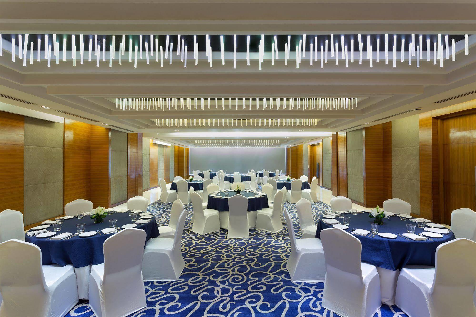 Four Points By Sheraton Jaipur, City Square Exterior foto